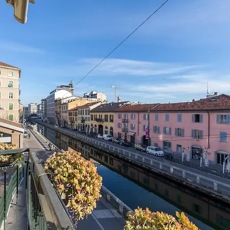 アパート Super Navigli Milano!